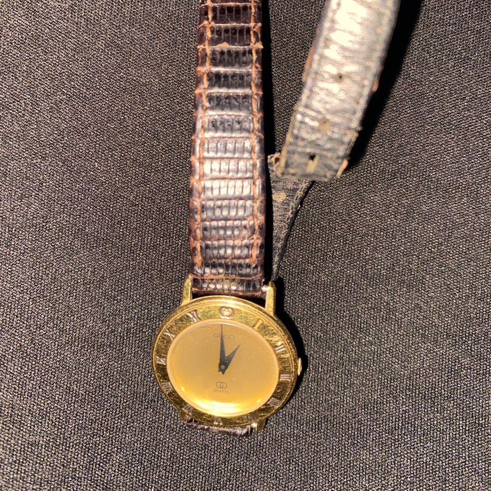 Vintage Gucci watch